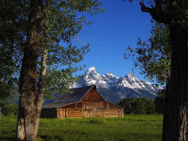 Framed mountain